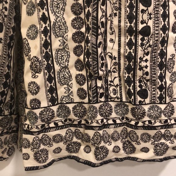 Boho Printed Long Sleeve - Picture 4 of 7